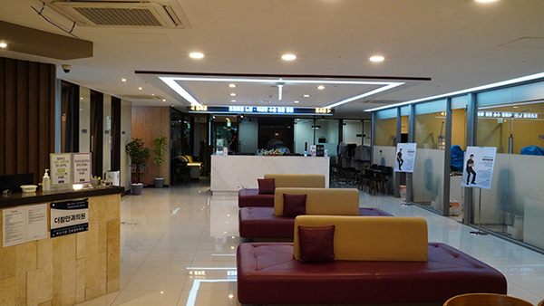 백내장재수술 인공수정체탈구 렌즈삽입술부작용 망막수술안과 공막고정술 부산서면안과 야마네수술